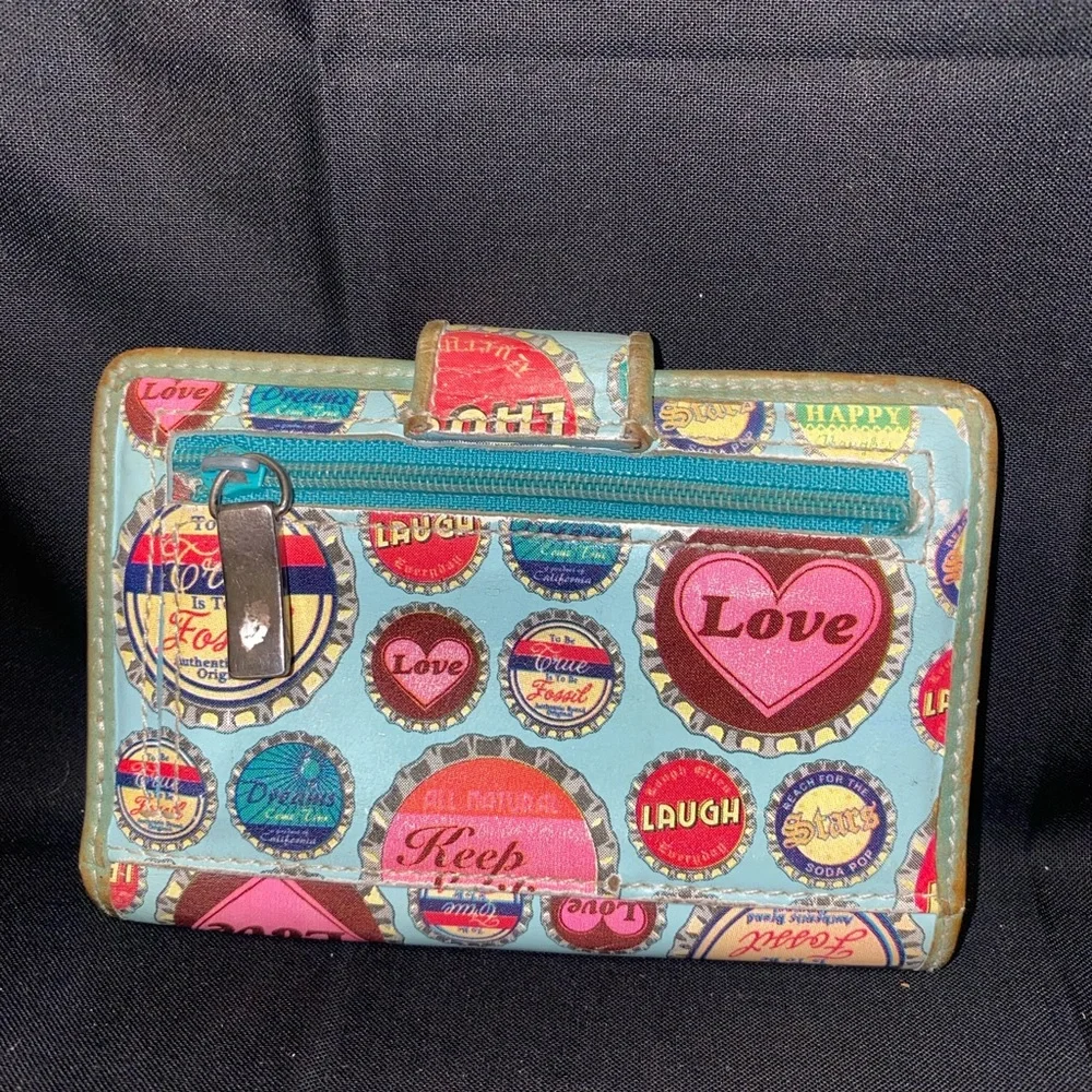 Colorful Graphic Wallet - Picture 2 of 13